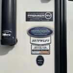 2017 KEYSTONE RV SPRINTER LIMITED 357FWLFT full