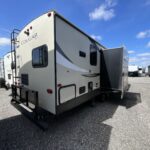 2018 KEYSTONE RV COUGAR X-LITE 33MLS full