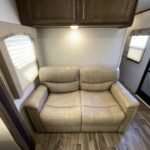 2018 KEYSTONE RV COUGAR X-LITE 33MLS full