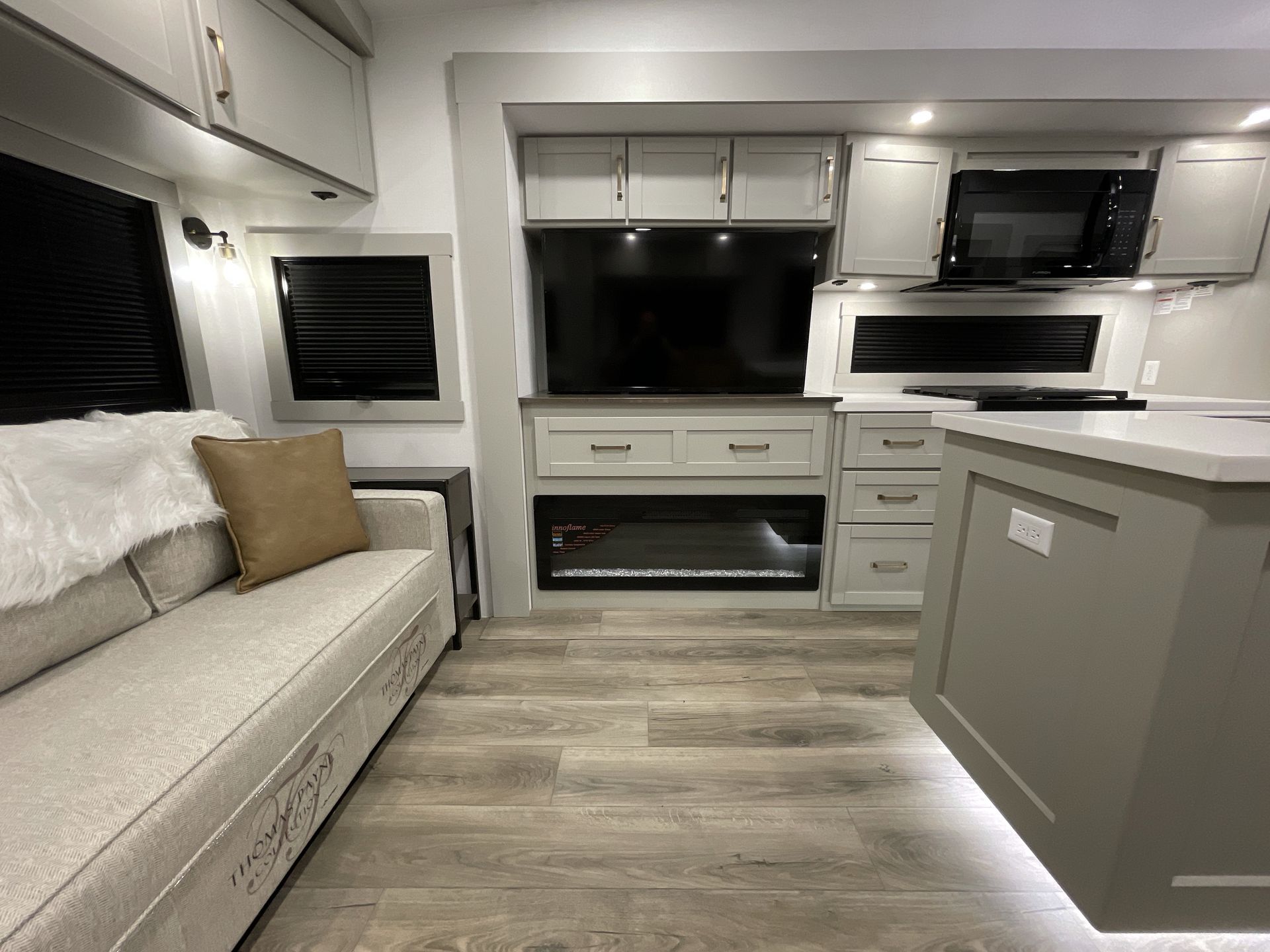 2025 BRINKLEY MODEL Z 3100 Premier RV LLC