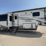 2020 KEYSTONE RV MONTANA 3121RL full