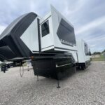 2025 BRINKLEY MODEL G 4000 full