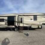 2017 JAYCO PINNACLE 36FBTS full