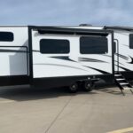 2025 VENTURE RV SPORTTREK TOURING EDITION FW STTF354VBH full