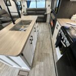 2025 VENTURE RV SIENNA SA293VIK full